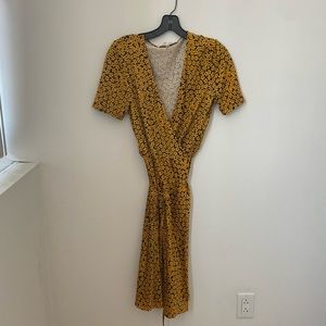 Diane von furstenberg wrap dress
